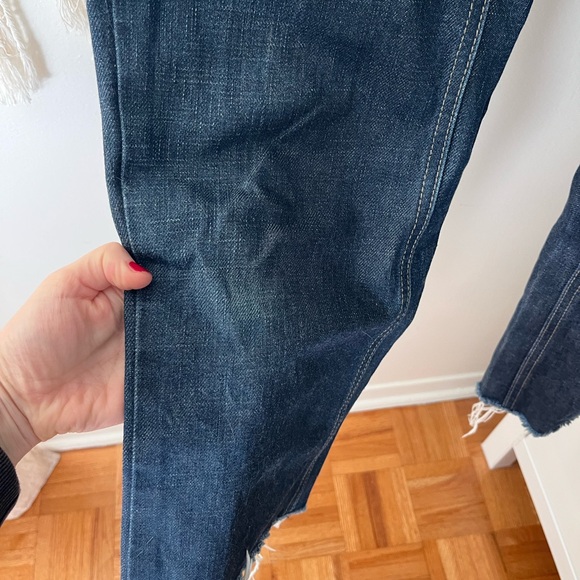 The prettiest crop denim - Picture 6 of 6